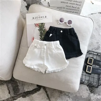 2023 Корейская детская летняя одежда повседневная однотонная белая / черная короткие брюки для 2-8 лет хлопковые горячие шорты с высокой талией