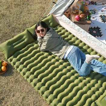 Двойной коврик для сна для кемпинга Самонадувающийся коврик Спальный матрас с подушкой для пеших прогулок на открытом воздухе 2 человека Дорожная кровать Воздушный коврик