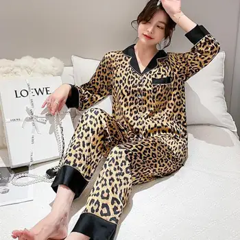Летние женские пижамы 2 шт. Пижамный костюм Леопард Лацкан Ночное белье с пуговицами Сексуальная домашняя одежда Домашняя одежда Нижнее белье с принтом