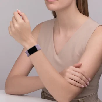 Ремешок для Fitbit Charge 5 6-полосный мягкий силиконовый спортивный браслет для часов Fitbit Charge 5 / Charge 6 Correa Регулируемый браслет Изображение 2