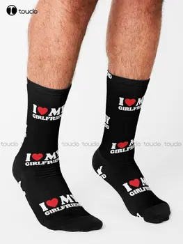 Я люблю свою девушку Смешные носки Спортивные носки 360 ° Цифровая печать Персонализированные пользовательские носки унисекс для взрослых подростков и молодежи Индивидуальный подарок Изображение 2